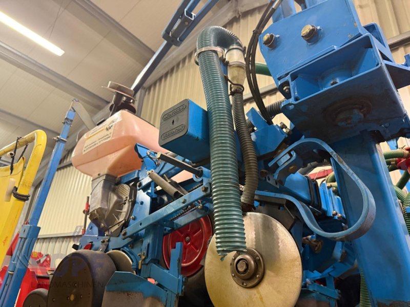 Monosem Monosem Einzelkorn Maissägerät NG Plus 4, 8-Reihig, Gebrauchtmaschine (Photo 1) Einzelkornsägerät du type Monosem Monosem Einzelkorn Maissägerät NG Plus 4, 8-Reihig, Gebrauchtmaschine en Schutterzell (Photo 1)