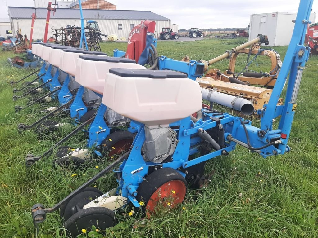 Einzelkornsägerät vrste Monosem NG+, Gebrauchtmaschine v SAINT-HILAIRE-EN-PUISEAUX (Slika 4)