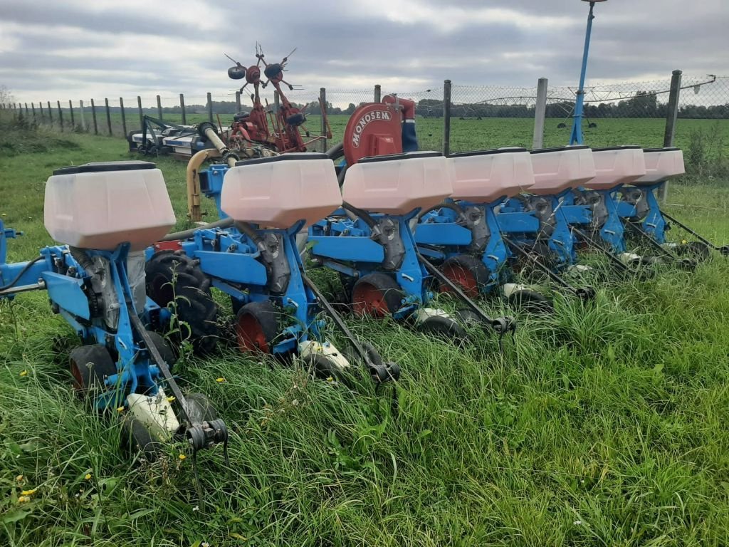 Einzelkornsägerät vrste Monosem NG+, Gebrauchtmaschine v SAINT-HILAIRE-EN-PUISEAUX (Slika 3)