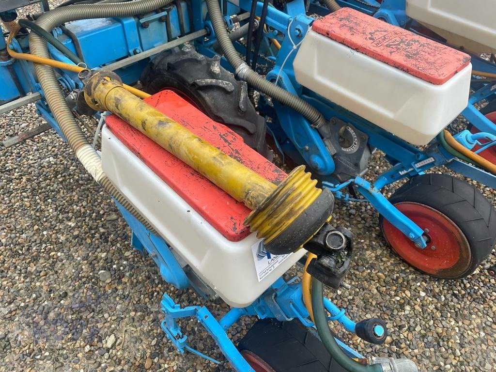 Einzelkornsägerät del tipo Monosem NG 4-reihig 50-75 cm möglich Düngerstreuer, Gebrauchtmaschine In Schutterzell (Immagine 11)