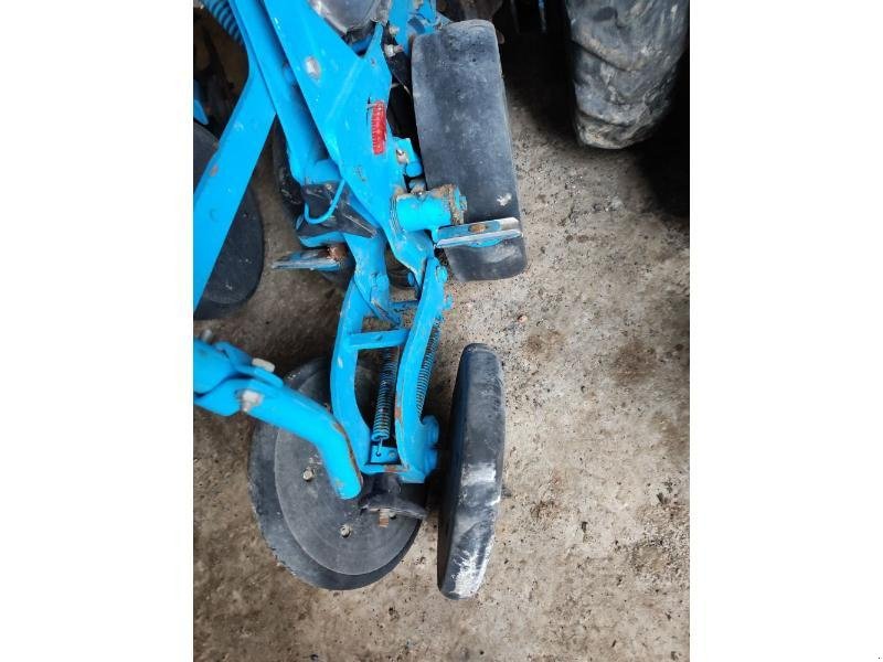 Einzelkornsägerät του τύπου Monosem NG+4, Gebrauchtmaschine σε GEMOZAC (Φωτογραφία 4)