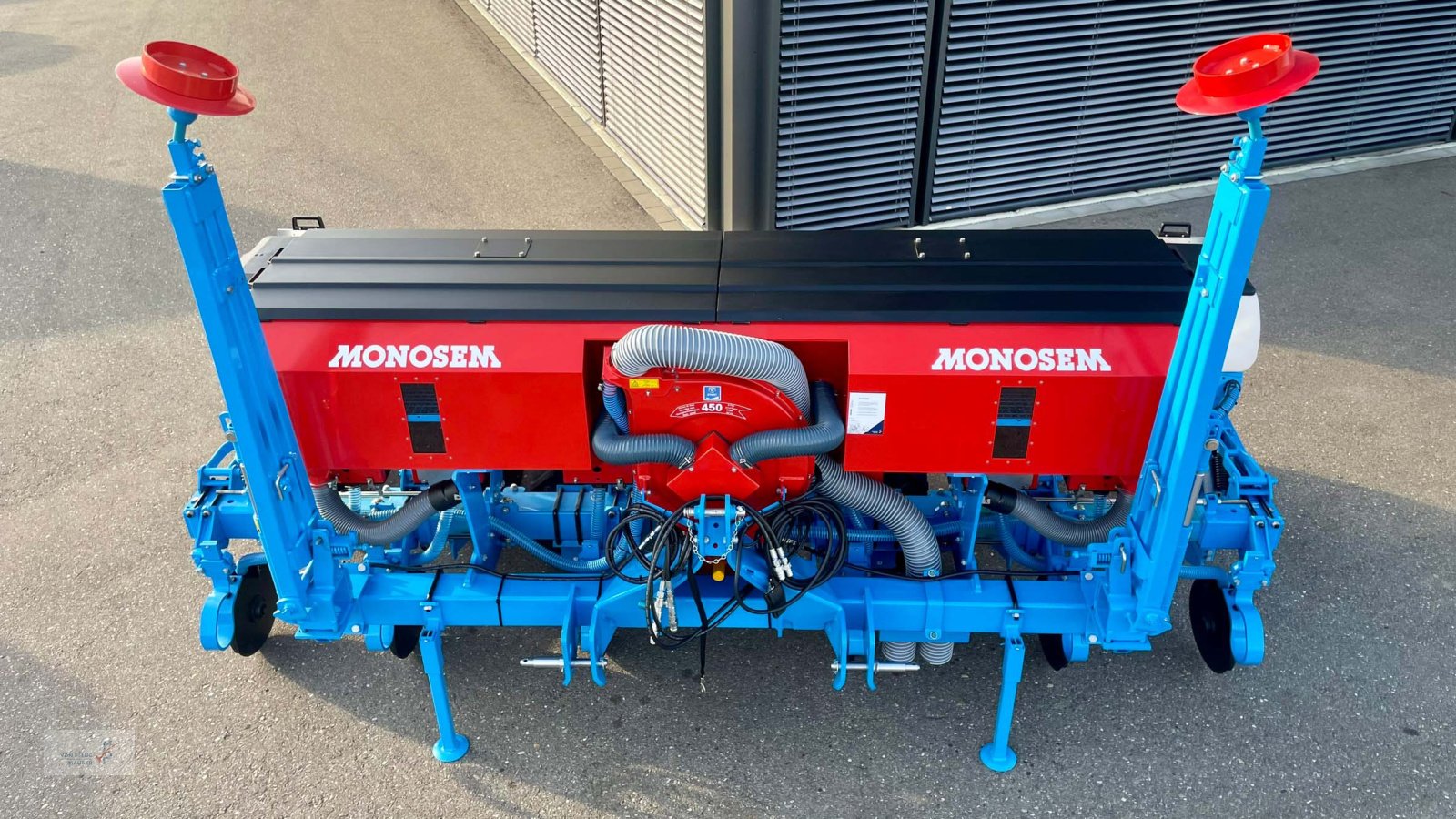 Einzelkornsägerät des Typs Monosem NG 4, Neumaschine in Mahlberg-Orschweier (Bild 2)