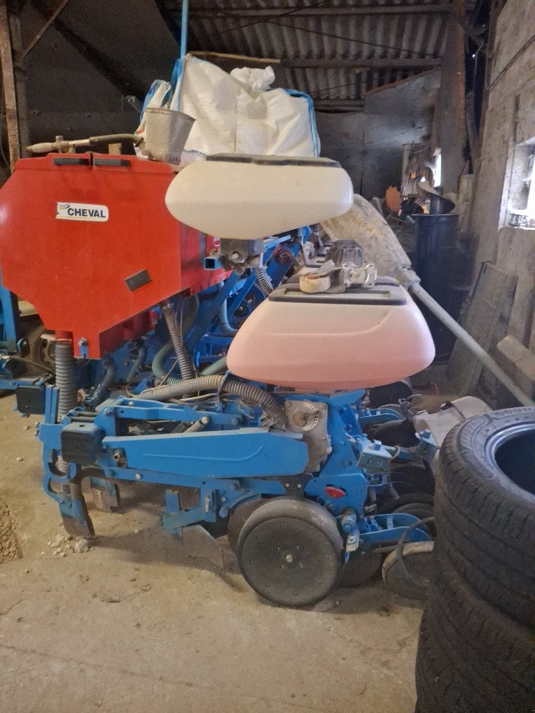 Einzelkornsägerät του τύπου Monosem NG +  6 RANGS FERTI, Gebrauchtmaschine σε BRAS SUR MEUSE (Φωτογραφία 2)