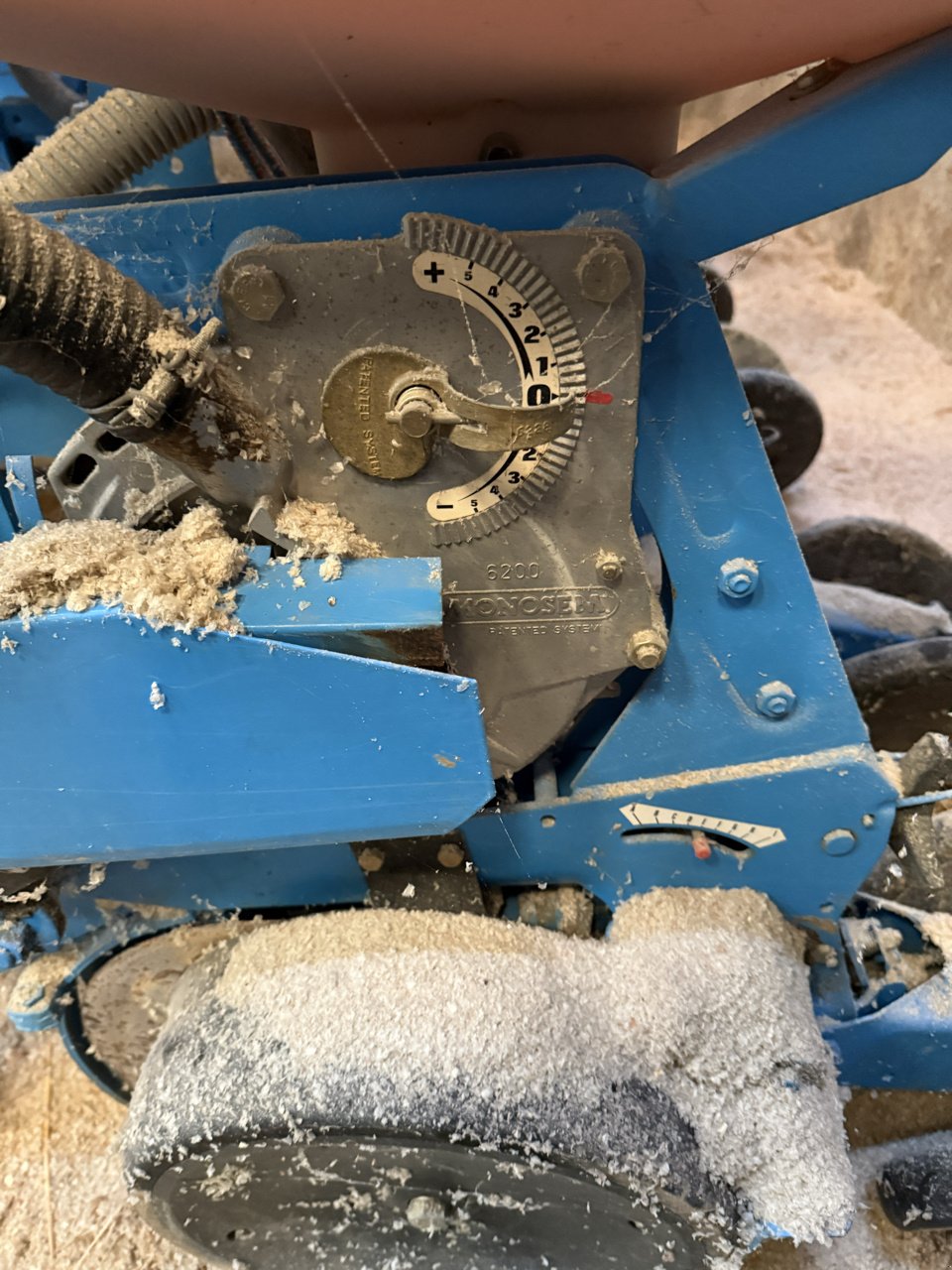 Einzelkornsägerät za tip Monosem Ng + 6r, Gebrauchtmaschine u Chauvoncourt (Slika 8)