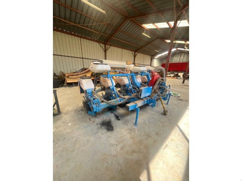 Einzelkornsägerät tip Monosem NG+M-MONOSHOX, Gebrauchtmaschine in ANTIGNY (Poză 2)