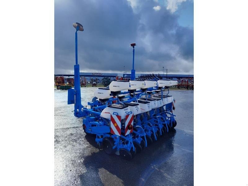 Einzelkornsägerät du type Monosem NG+M-MONOSHOX, Gebrauchtmaschine en ANTIGNY (Photo 3)