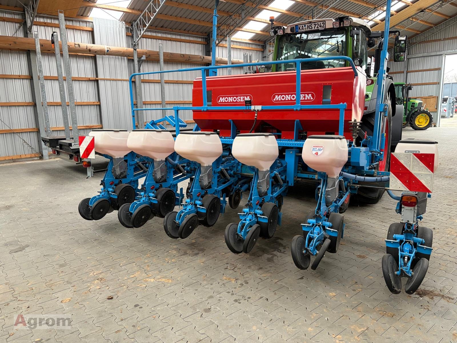 Einzelkornsägerät des Typs Monosem NG Plus 4, Gebrauchtmaschine in Harthausen (Bild 1)