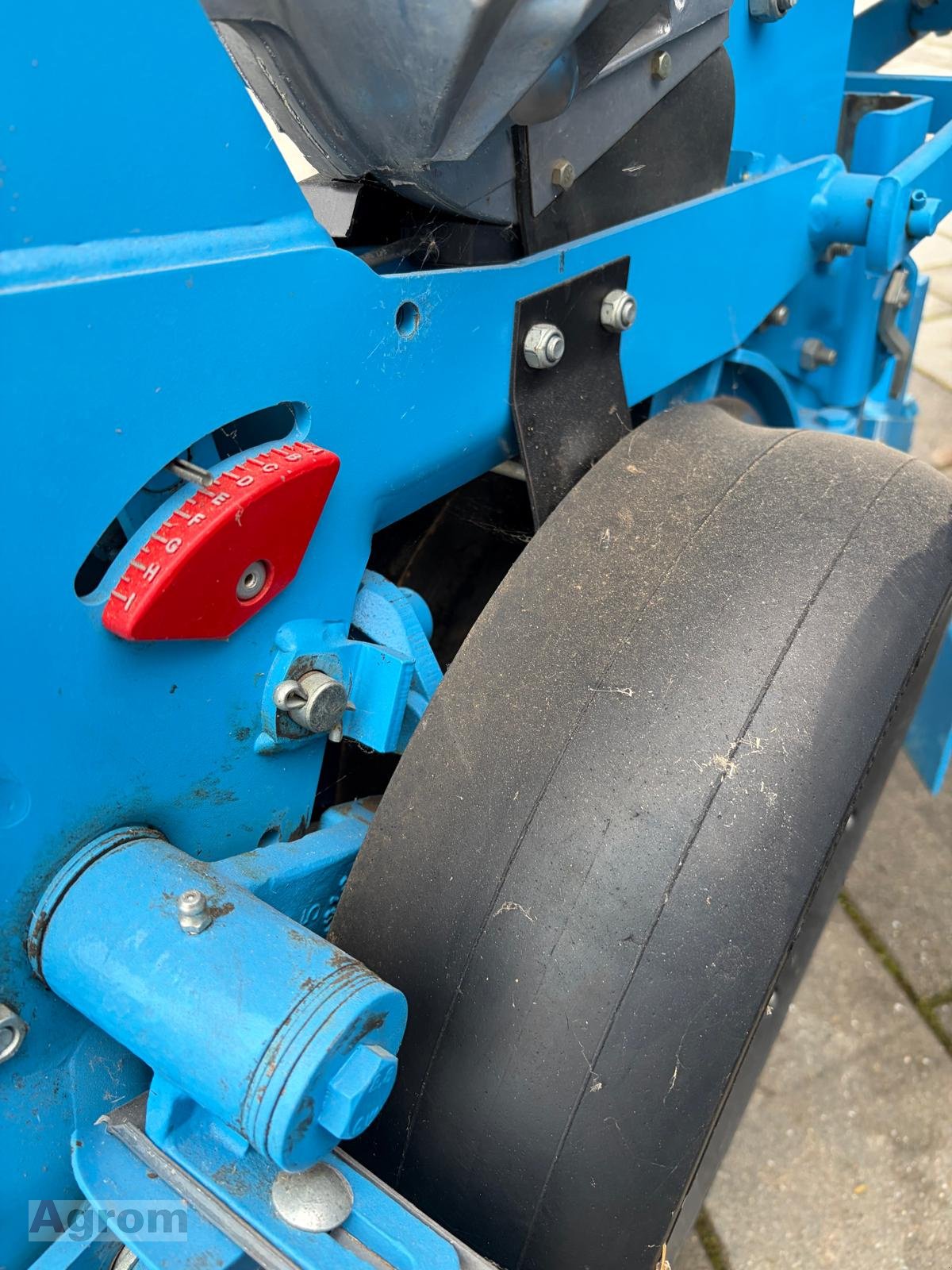 Einzelkornsägerät des Typs Monosem NG Plus 4, Gebrauchtmaschine in Harthausen (Bild 17)