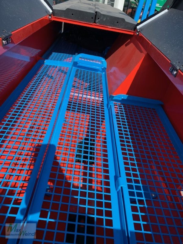 Einzelkornsägerät of the type Monosem NG Plus 4, Neumaschine in Markt Schwaben (Picture 6)