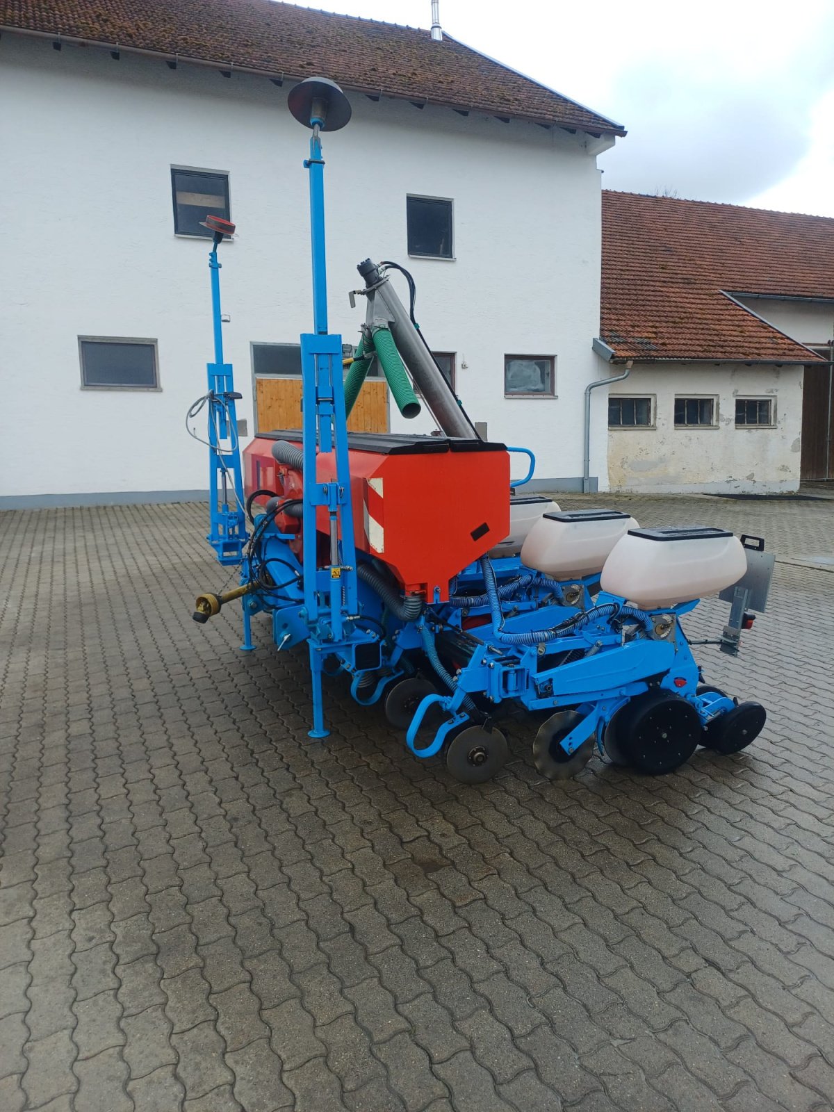 Einzelkornsägerät of the type Monosem NG Plus 4, Gebrauchtmaschine in Neumarkt-St.Veit (Picture 2)