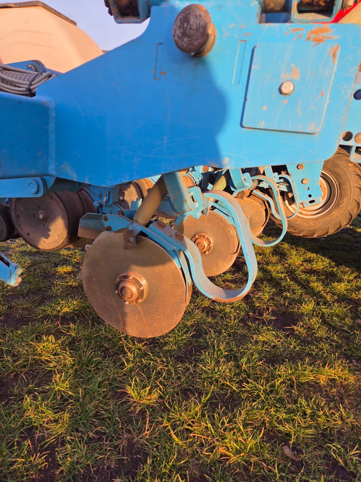 Einzelkornsägerät del tipo Monosem NG Plus 4, Gebrauchtmaschine In Klüden (Immagine 2)