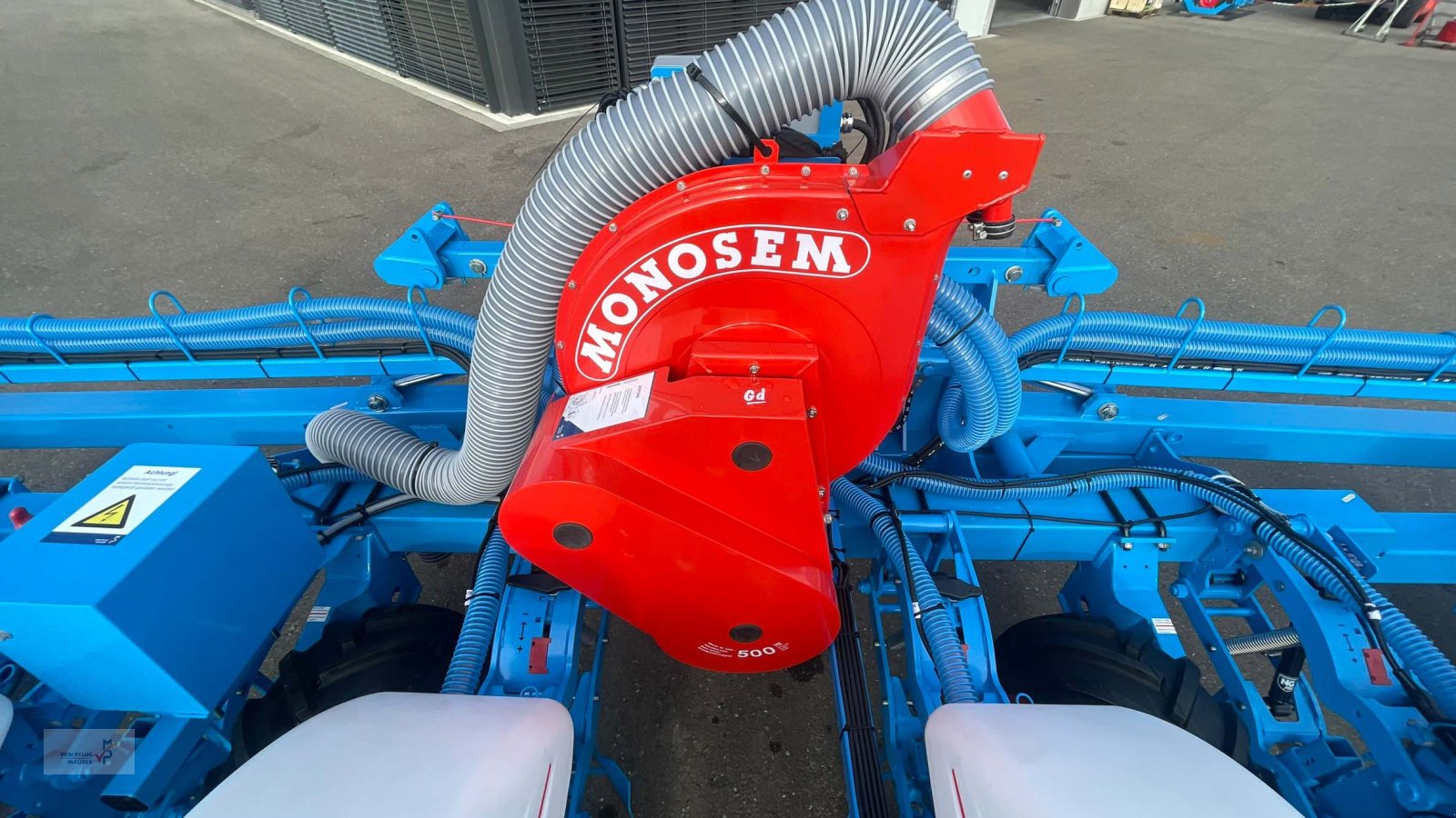 Einzelkornsägerät of the type Monosem NG-Plus ME, Neumaschine in Mahlberg-Orschweier (Picture 9)