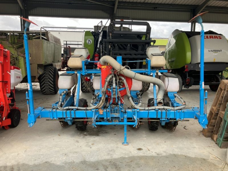 Einzelkornsägerät типа Monosem NG4+, Gebrauchtmaschine в MORLHON LE HAUT (Фотография 1)