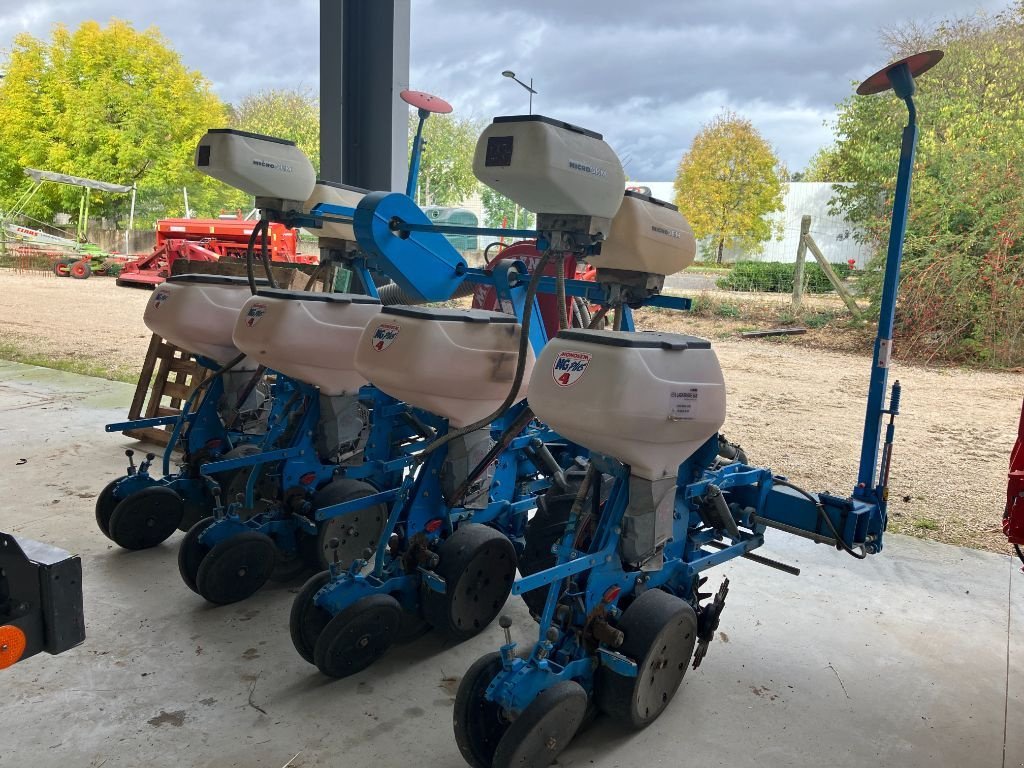 Einzelkornsägerät του τύπου Monosem NG4+, Gebrauchtmaschine σε MORLHON LE HAUT (Φωτογραφία 3)