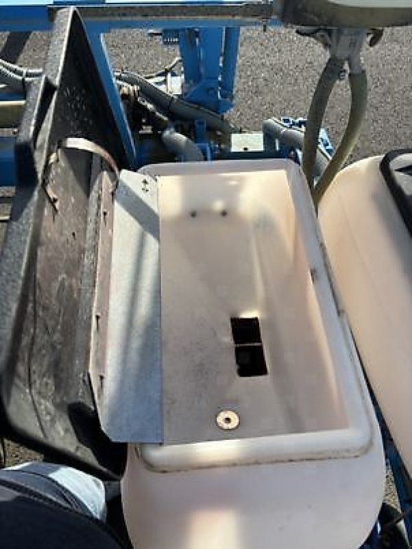 Einzelkornsägerät типа Monosem NG4 PLUS 6R, Gebrauchtmaschine в Carcassonne (Фотография 11)