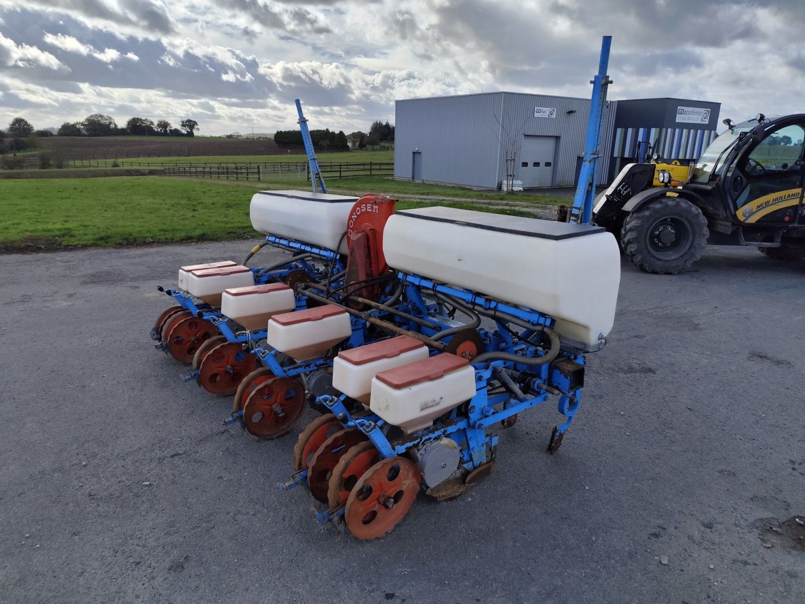 Einzelkornsägerät typu Monosem PNU 6 RGS, Gebrauchtmaschine v Le Horps (Obrázek 1)