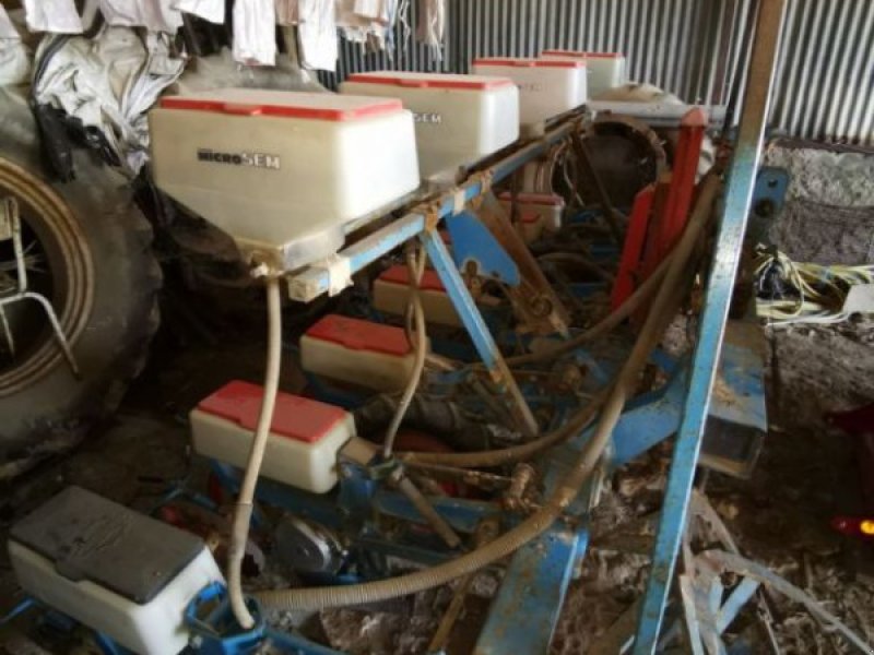 Einzelkornsägerät του τύπου Monosem PNU, Gebrauchtmaschine σε FRESNAY LE COMTE (Φωτογραφία 1)