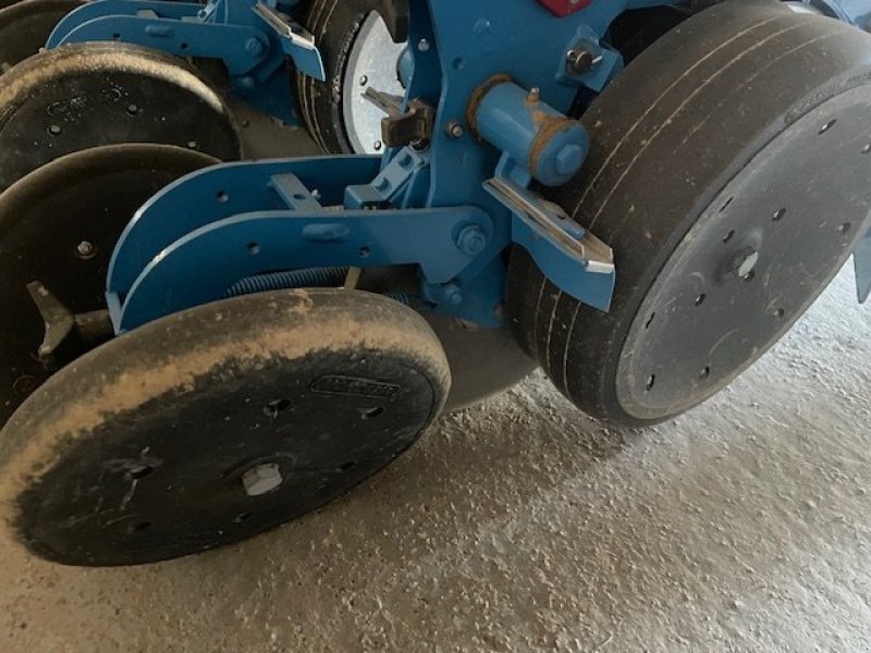 Einzelkornsägerät vrste Monosem Semoir monograine SEMOIR 7RGS Monosem, Gebrauchtmaschine v ST ELIX THEUX (Slika 7)