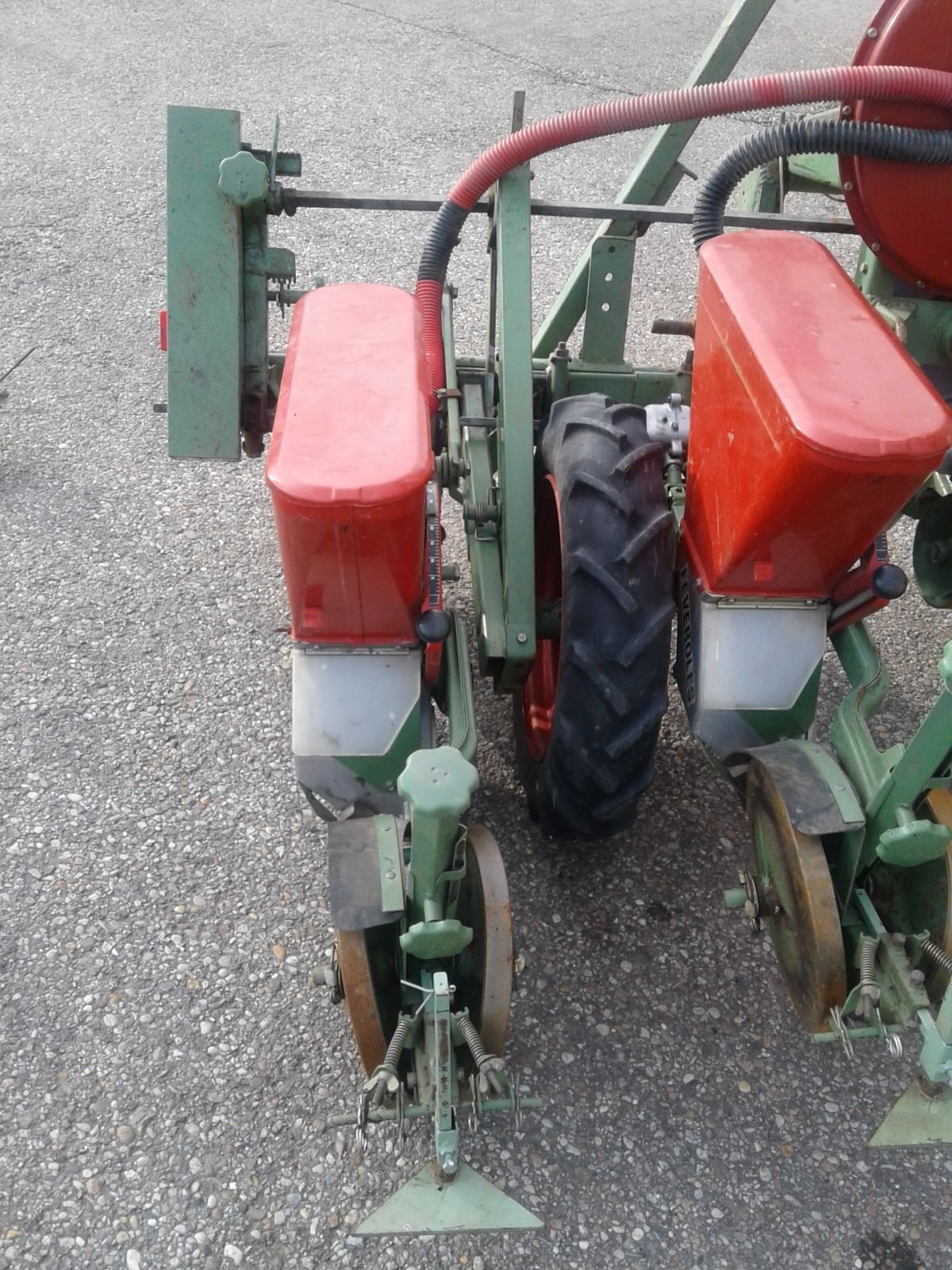 Einzelkornsägerät tipa Nodet 6 Reihig, Gebrauchtmaschine u Harmannsdorf-Rückersdorf (Slika 11)