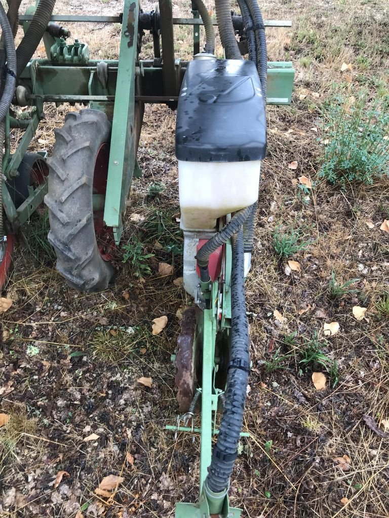 Einzelkornsägerät του τύπου Nodet PL 2, Gebrauchtmaschine σε MORLHON LE HAUT (Φωτογραφία 7)