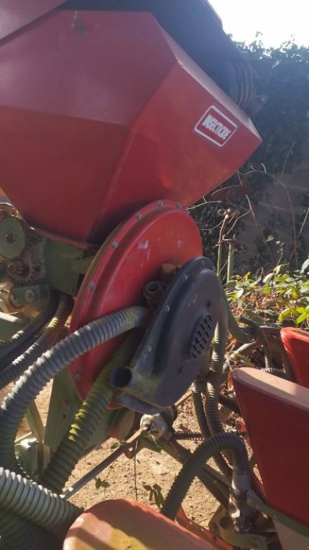 Einzelkornsägerät del tipo Nodet PN II 6 RANGS MICRO, Gebrauchtmaschine en ENNEZAT (Imagen 2)