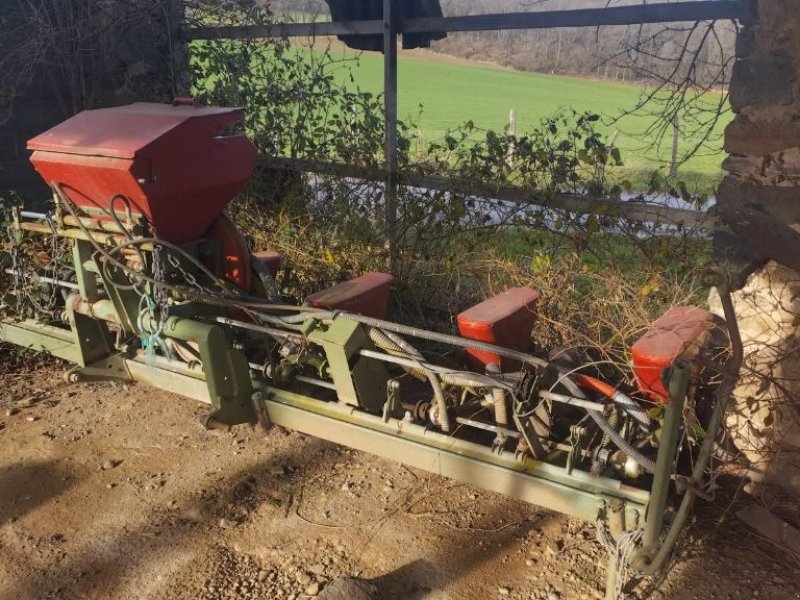 Einzelkornsägerät a típus Nodet PN II 6 RANGS MICRO, Gebrauchtmaschine ekkor: ENNEZAT (Kép 1)