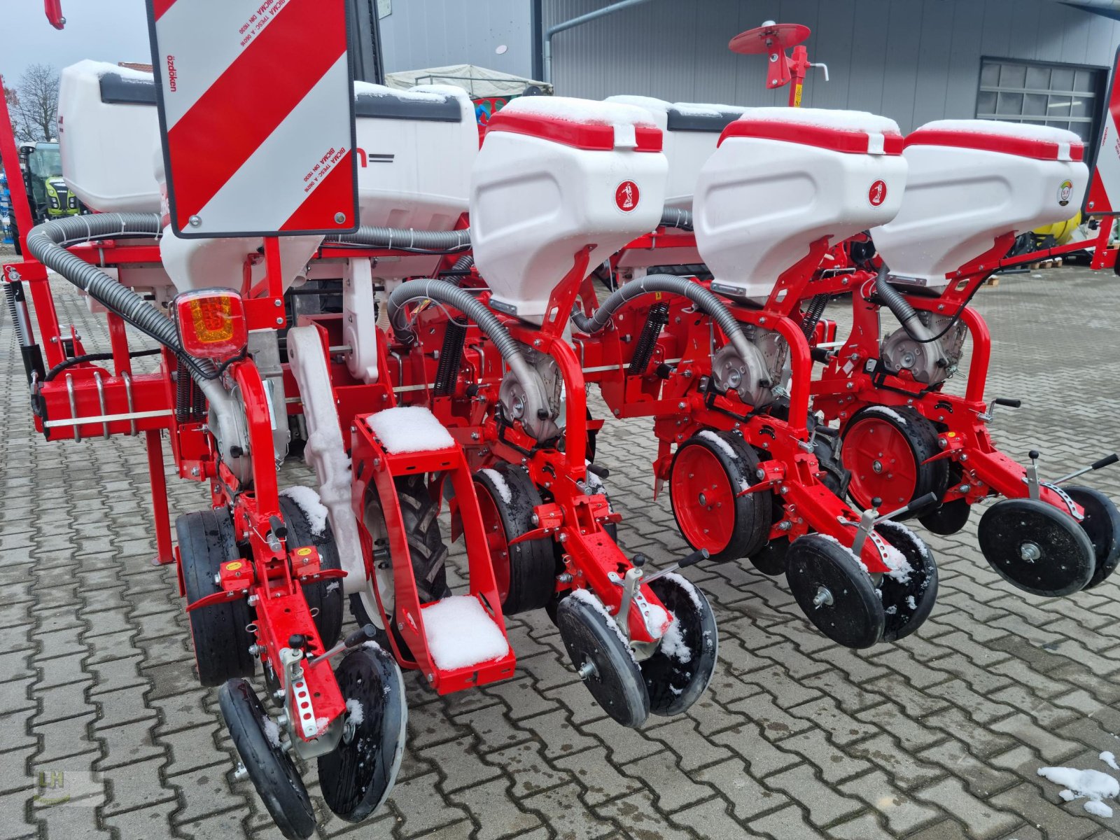 Einzelkornsägerät des Typs özdöken VPHE-DG4 Maissägerät, Neumaschine in Aresing (Bild 2)