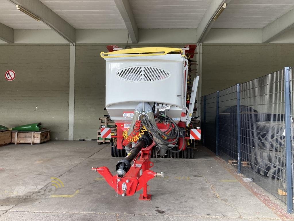 Einzelkornsägerät des Typs Pöttinger AEROSEM VT 6000 DD, Gebrauchtmaschine in Lütjenburg (Bild 2)