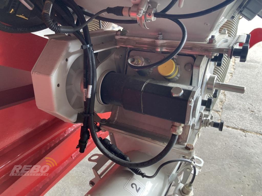 Einzelkornsägerät des Typs Pöttinger AEROSEM VT 6000 DD, Gebrauchtmaschine in Lütjenburg (Bild 21)