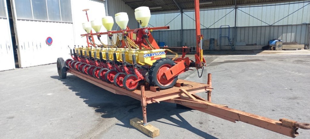 Einzelkornsägerät tip Rau UNBS 12, Gebrauchtmaschine in VERT TOULON (Poză 3)