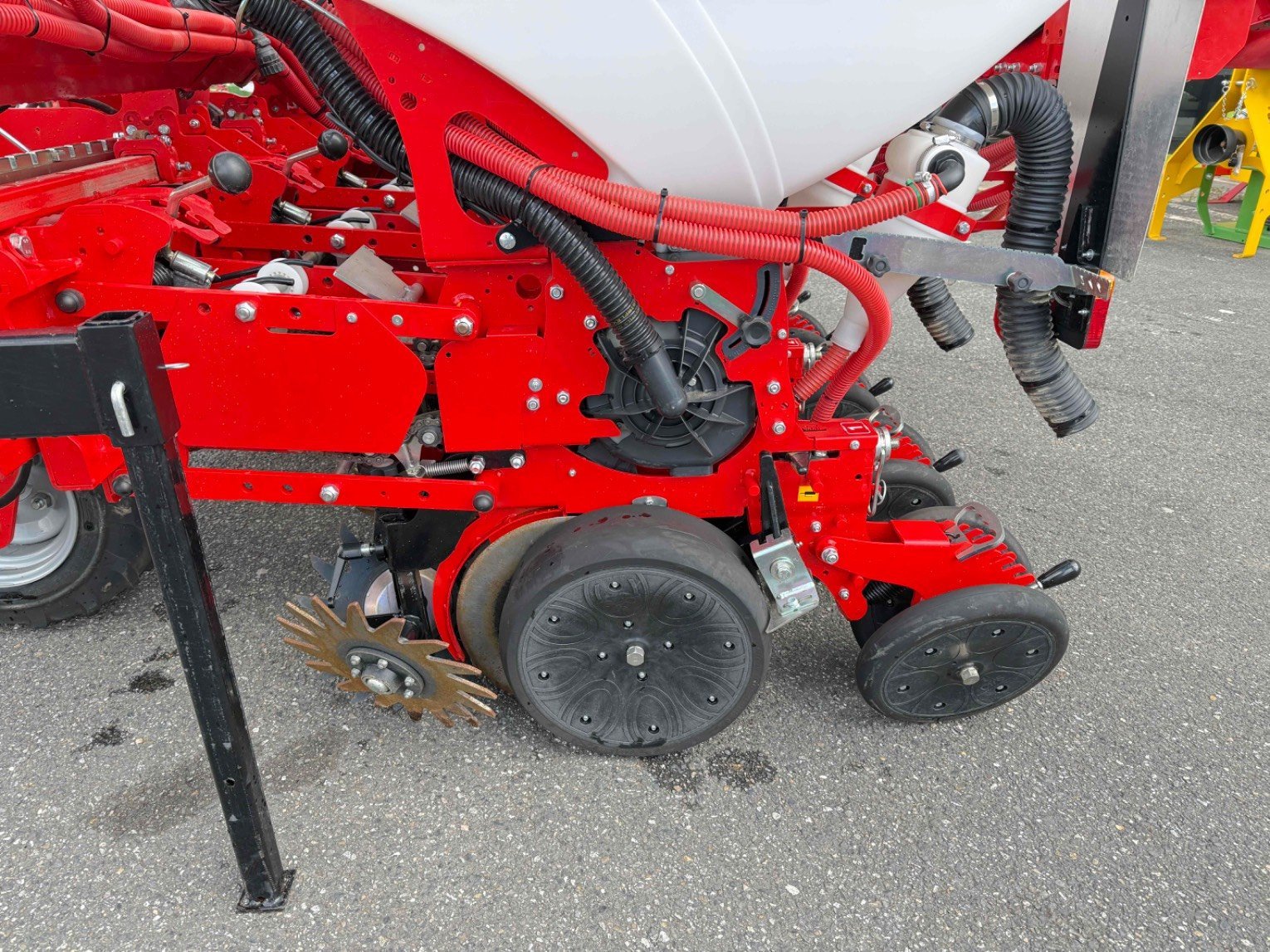 Einzelkornsägerät del tipo Sola Semoir monograine PROSEM-K 300/6 Solà, Gebrauchtmaschine In SAINT GAUDENS (Immagine 11)