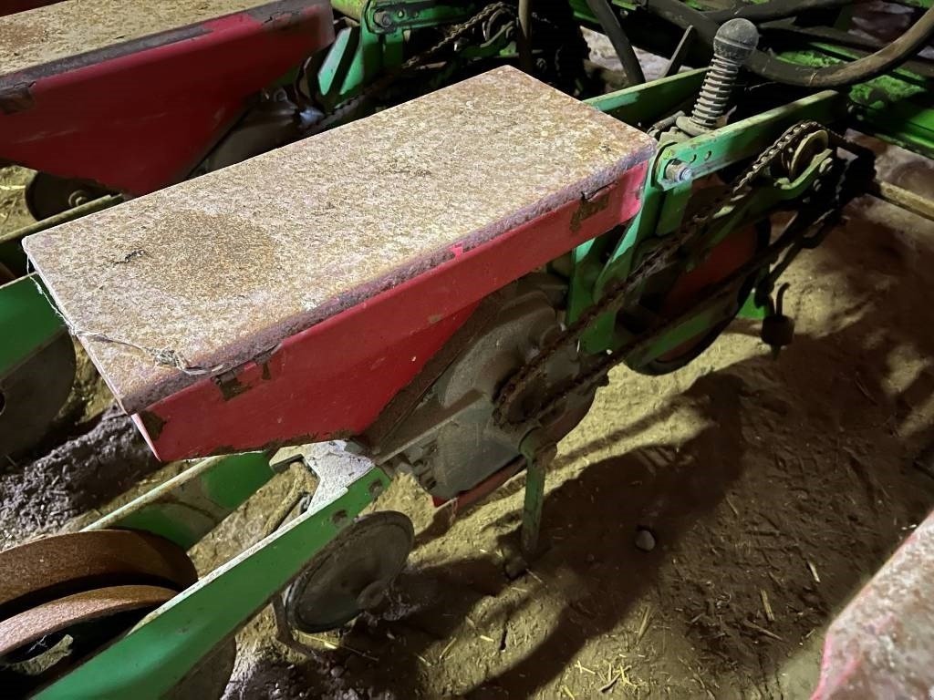 Einzelkornsägerät del tipo Sonstige Monozentra 12 rk, Gebrauchtmaschine In Mern (Immagine 5)