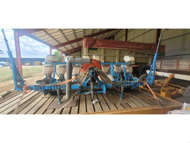 Einzelkornsägerät от тип Sonstige NGPLUS3, Gebrauchtmaschine в BRAY en Val (Снимка 3)