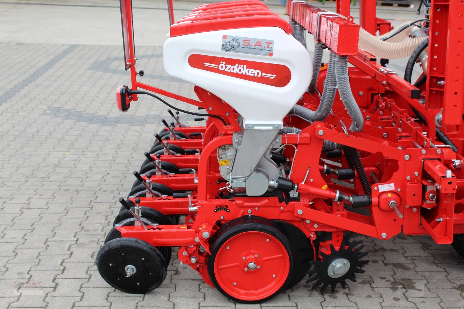 Einzelkornsägerät des Typs Sonstige VPKT-D6-38cm bis75 cm-Direktsaat, Neumaschine in Eberschwang (Bild 8)