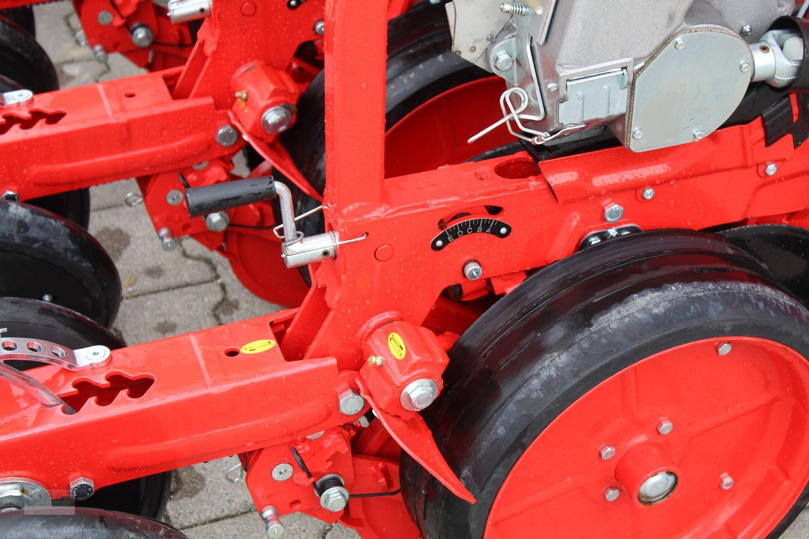 Einzelkornsägerät des Typs Sonstige VPKT-D6-38cm bis75 cm-Direktsaat, Neumaschine in Eberschwang (Bild 26)