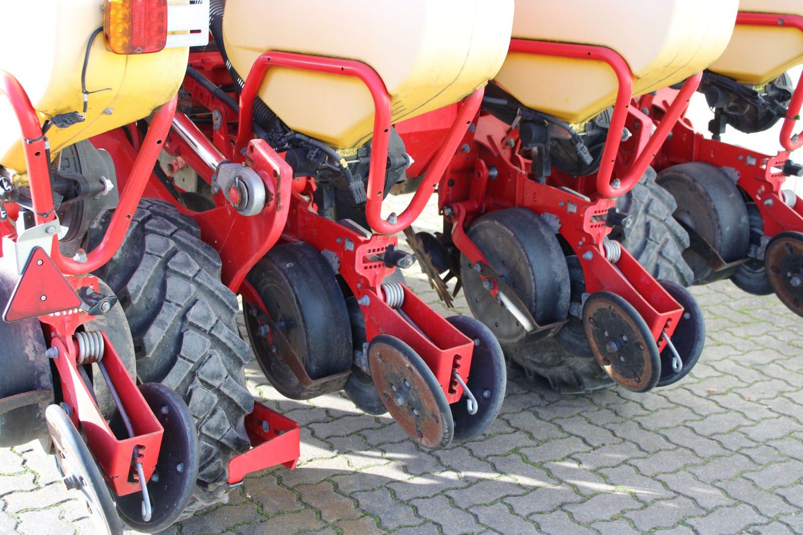 Einzelkornsägerät des Typs Väderstad Drillmaschine Tempo TPF8, Gebrauchtmaschine in Holle- Grasdorf (Bild 7)