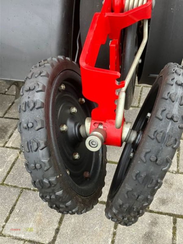 Einzelkornsägerät of the type Väderstad TEMPO F 8, Gebrauchtmaschine in Töging am Inn (Picture 10)