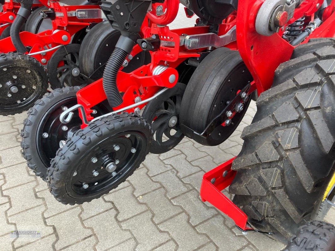 Einzelkornsägerät of the type Väderstad TEMPO F 8, Gebrauchtmaschine in Jever (Picture 12)