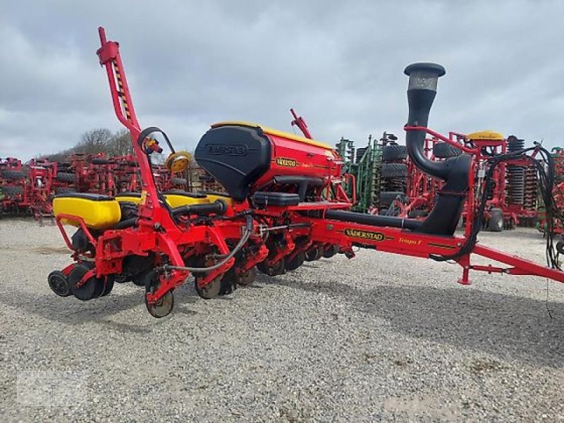 Einzelkornsägerät del tipo Väderstad Tempo F8 mit E Service, Gebrauchtmaschine en Pragsdorf (Imagen 1)