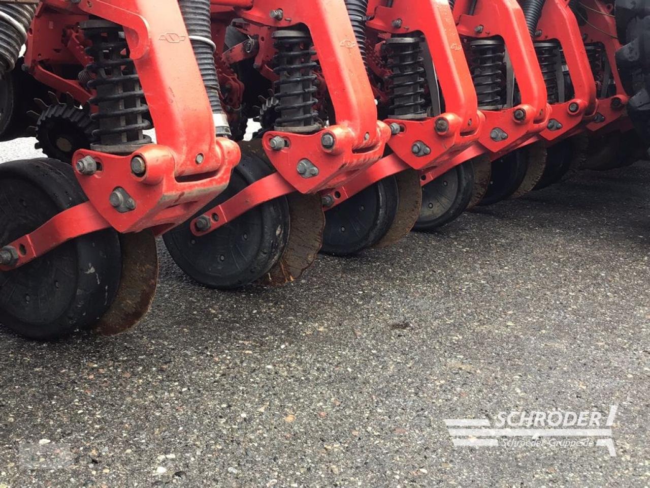 Einzelkornsägerät of the type Väderstad TEMPO L 24, Gebrauchtmaschine in Penzlin (Picture 18)