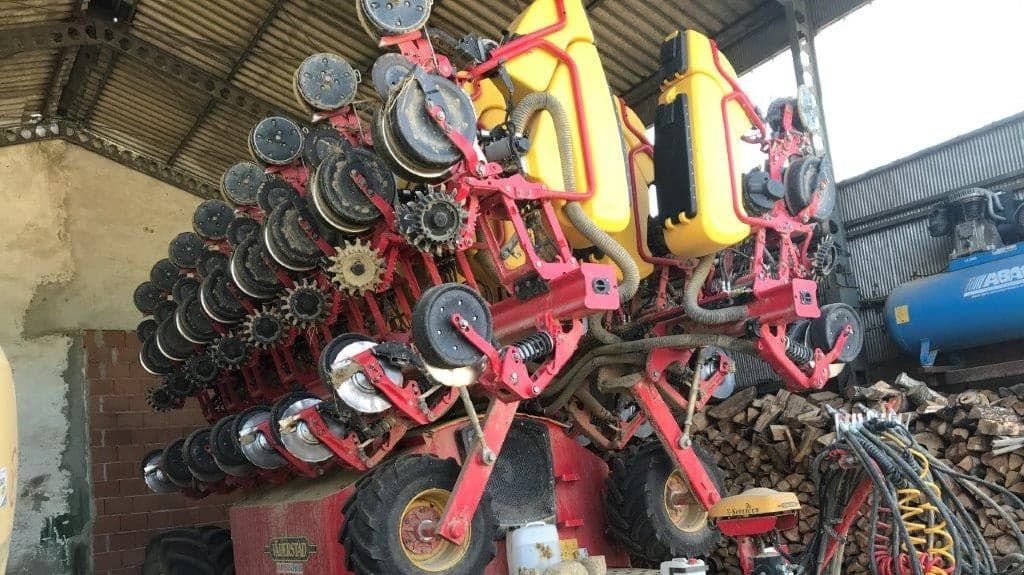 Einzelkornsägerät от тип Väderstad Tempo TPL 16, Gebrauchtmaschine в Siget in der Wart (Снимка 6)