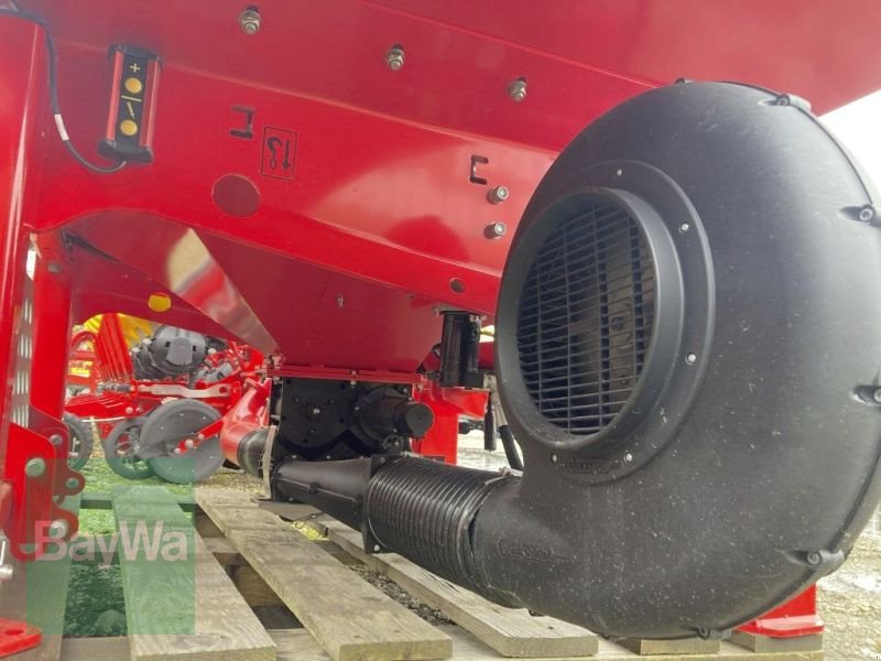 Väderstad TEMPO TPV 8 & FH 2200, Gebrauchtmaschine, Baujahr: 2021 (Bild 4) Einzelkornsägerät des Typs Väderstad TEMPO TPV 8 & FH 2200, Gebrauchtmaschine in Landshut (Bild 4)