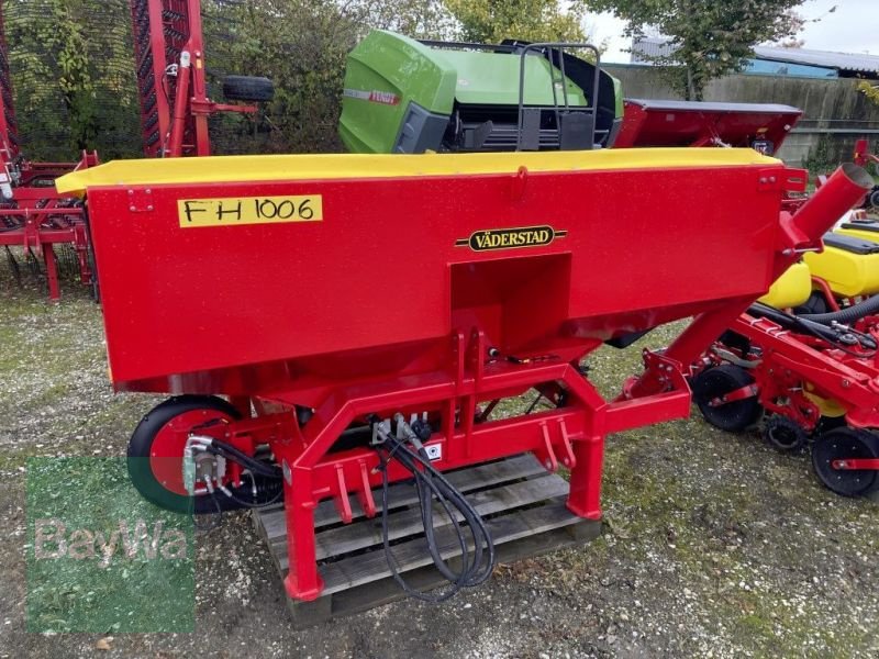 Väderstad TEMPO TPV 8 & FH 2200, Gebrauchtmaschine, Baujahr: 2021 (Bild 3) Einzelkornsägerät des Typs Väderstad TEMPO TPV 8 & FH 2200, Gebrauchtmaschine in Landshut (Bild 3)