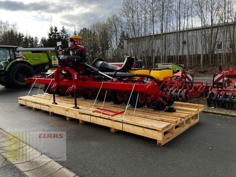 Einzelkornsägerät des Typs Väderstad TEMPO V 8, Neumaschine in Gefrees (Bild 1)