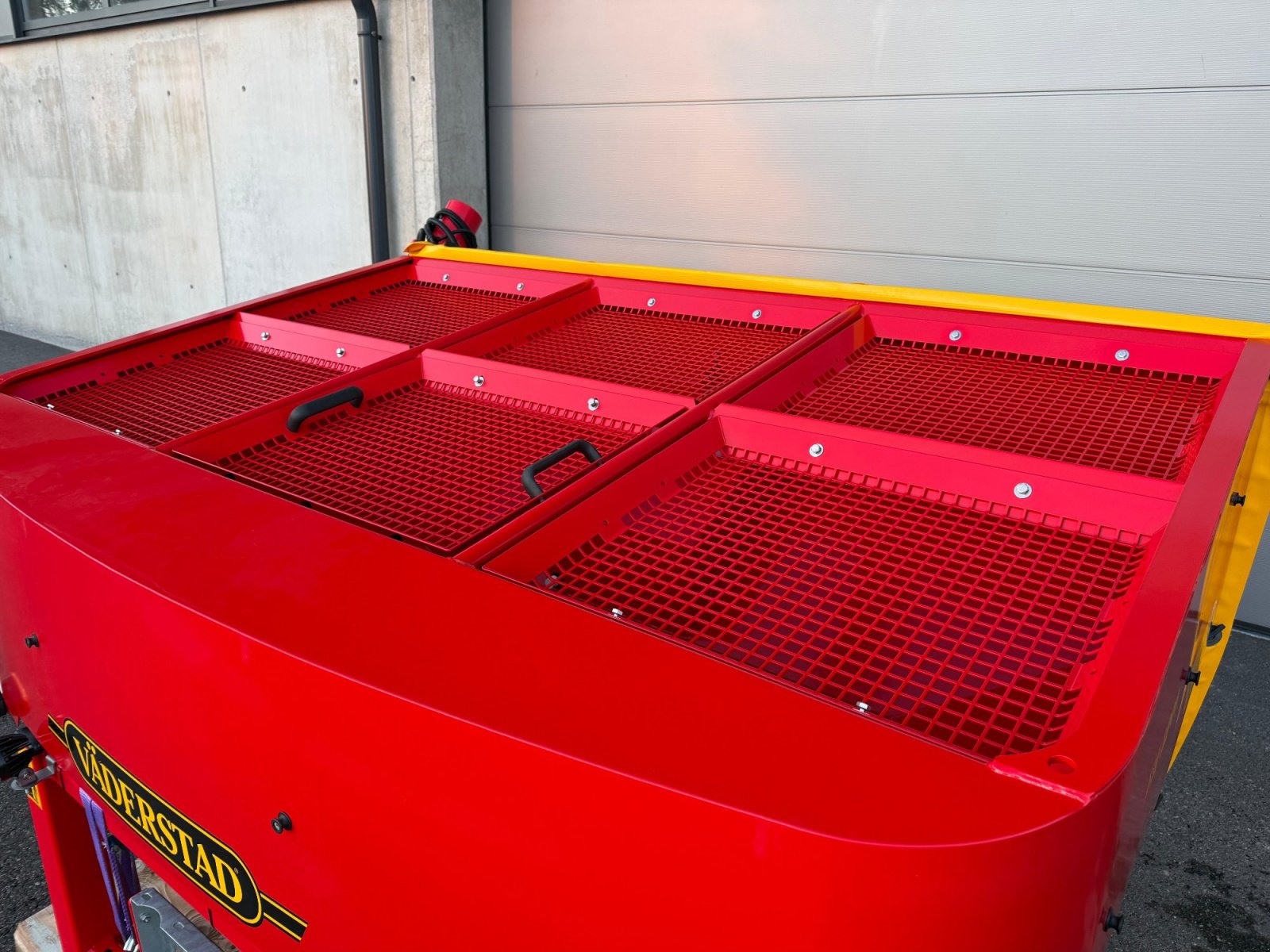 Einzelkornsägerät typu Väderstad Tempo V 8, Gebrauchtmaschine v Rheinhausen (Obrázok 16)