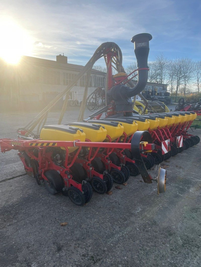 Einzelkornsägerät of the type Väderstad Tempo V TPV 12, Gebrauchtmaschine in Plau am See / OT Klebe (Picture 3)