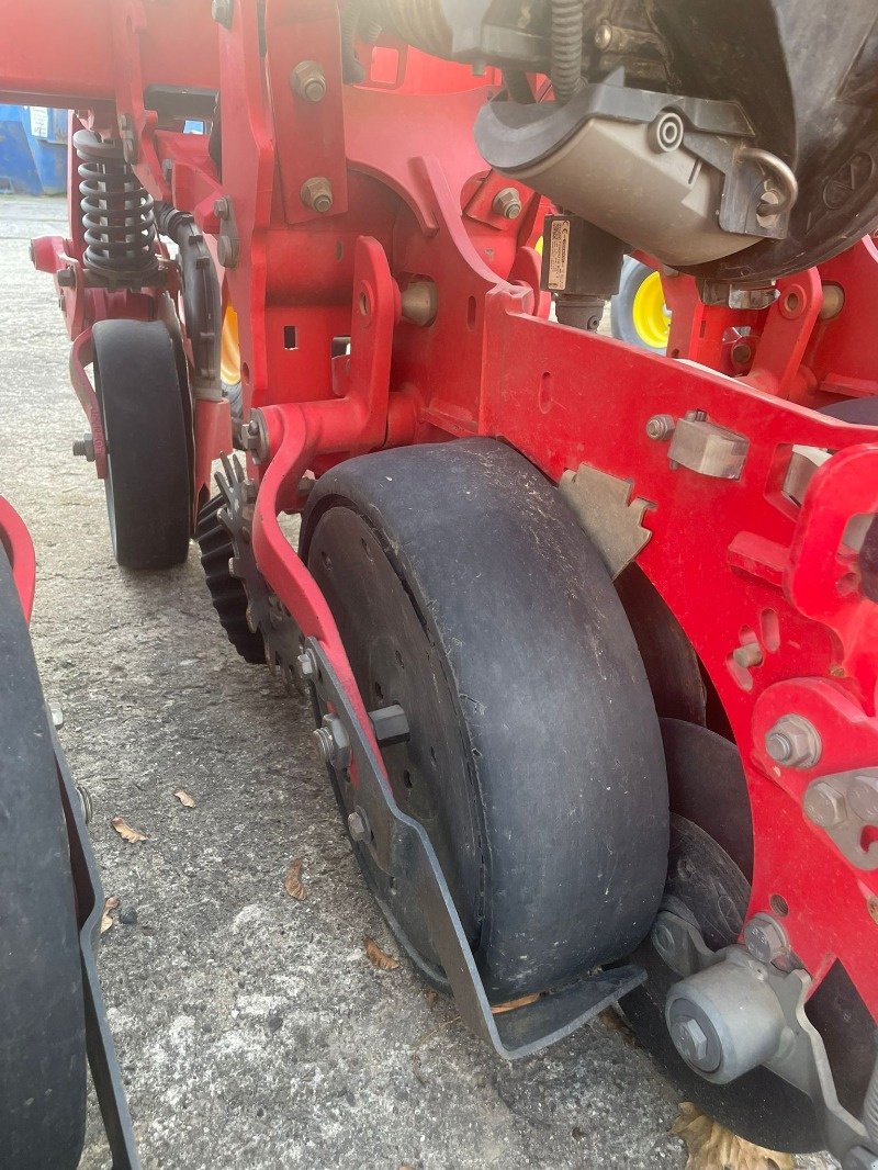 Einzelkornsägerät of the type Väderstad Tempo V TPV 12, Gebrauchtmaschine in Plau am See / OT Klebe (Picture 9)