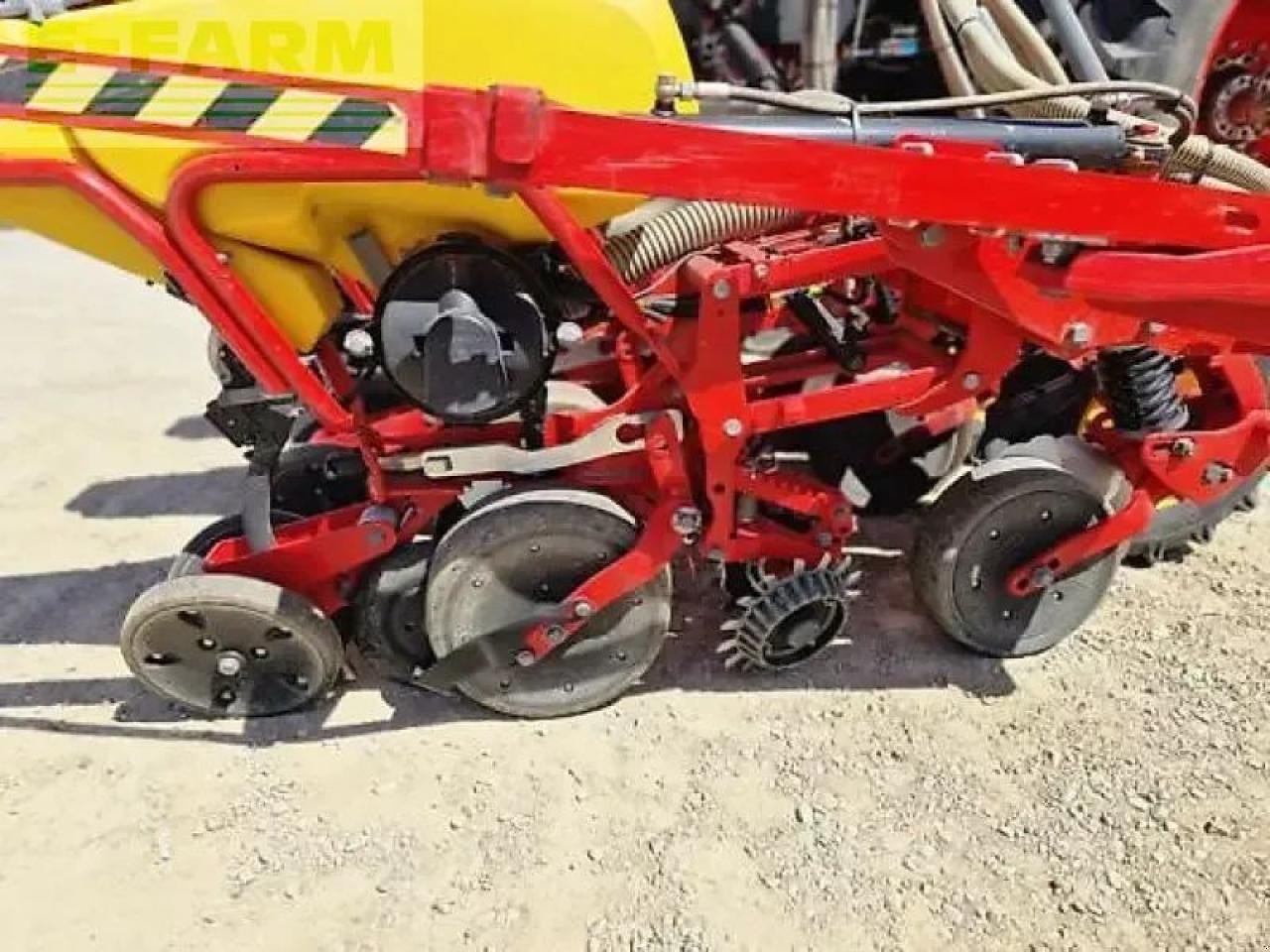 Einzelkornsägerät des Typs Väderstad tempo v11, Gebrauchtmaschine in MONFERRAN (Bild 5)