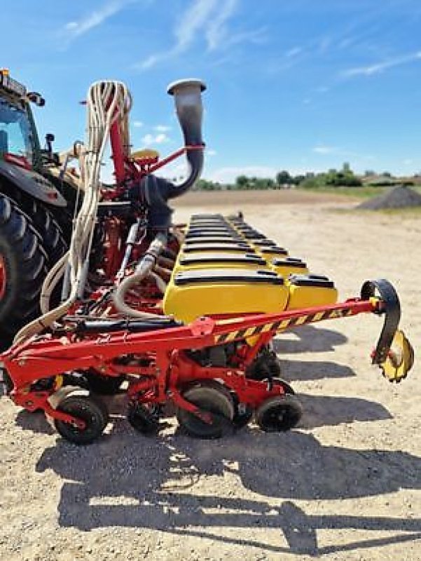 Einzelkornsägerät des Typs Väderstad TEMPO V11, Gebrauchtmaschine in PEYROLE (Bild 3)