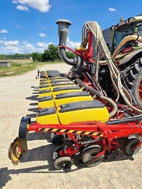 Einzelkornsägerät des Typs Väderstad TEMPO V11, Gebrauchtmaschine in PEYROLE (Bild 2)